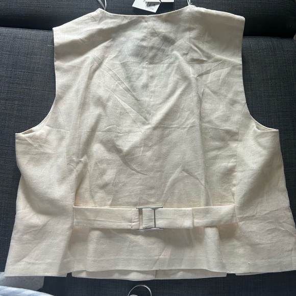 Cream linen blend vest - Picture 8 of 11